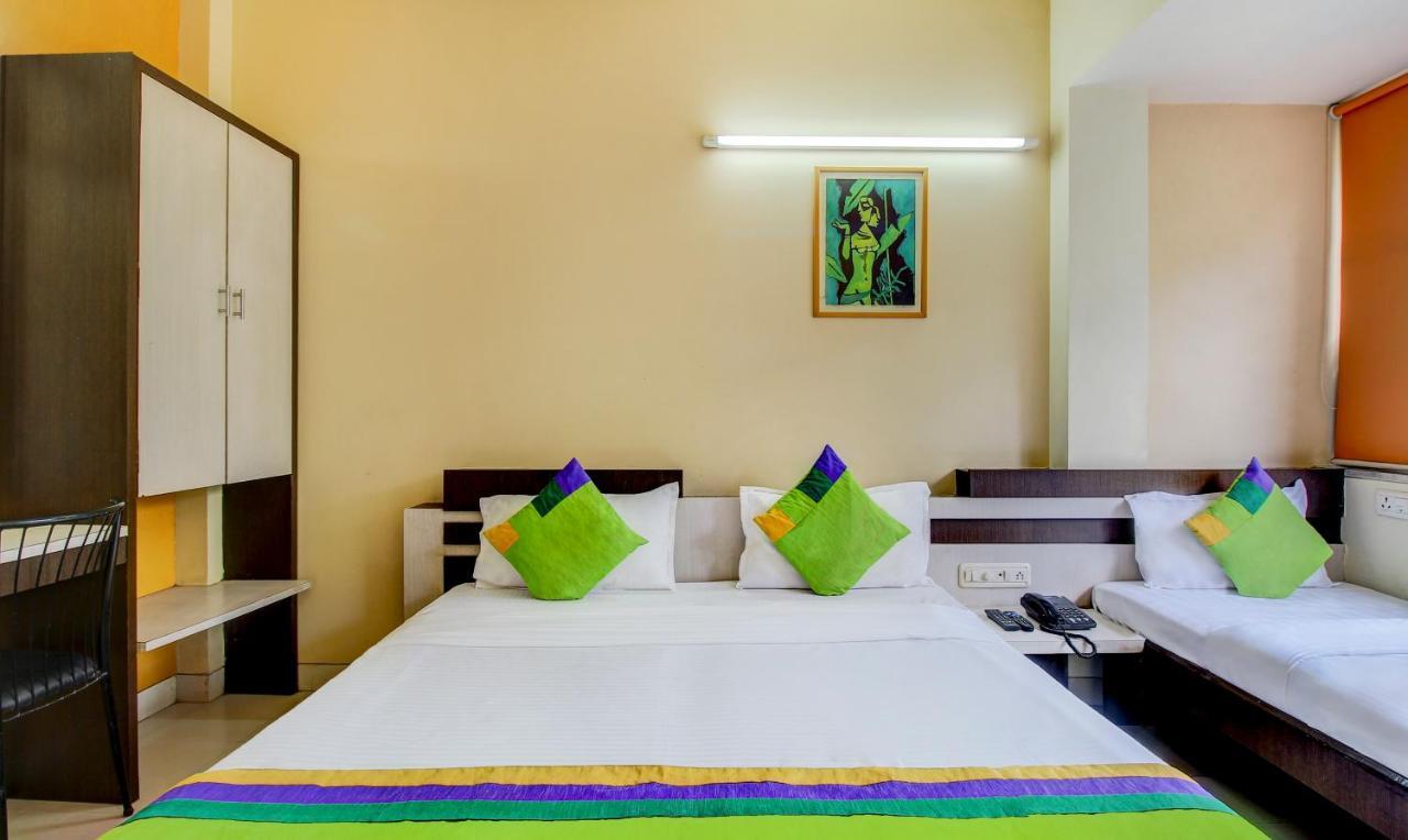 Treebo Trip Samrat Nashik Exterior foto